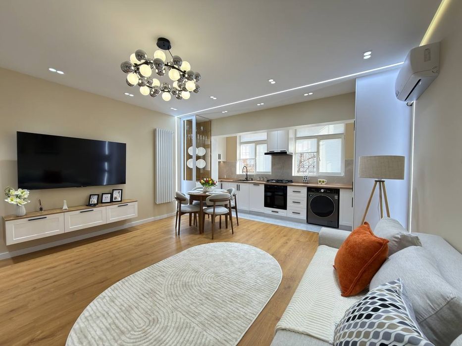 Продается 2в3 ком квартира, ориентир: Гламур ул. Нукусская, 65м²