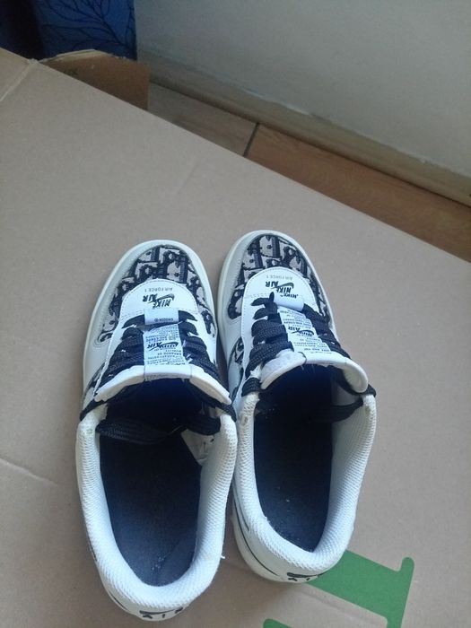 Adidași NIKE mărimea 41