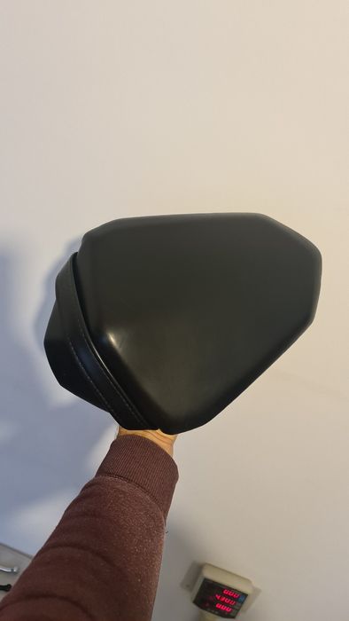 Sa spate pasager șezut Kawasaki Z800 2013 2016