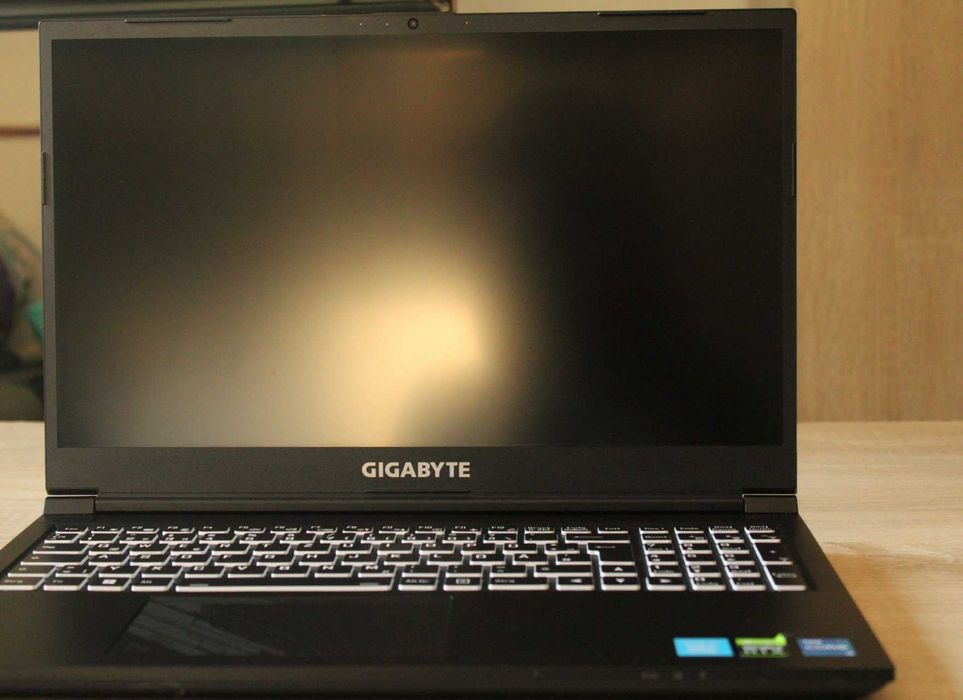 Laptop Gaming RTX 3050 + i5-12500H | Foarte îngrijit