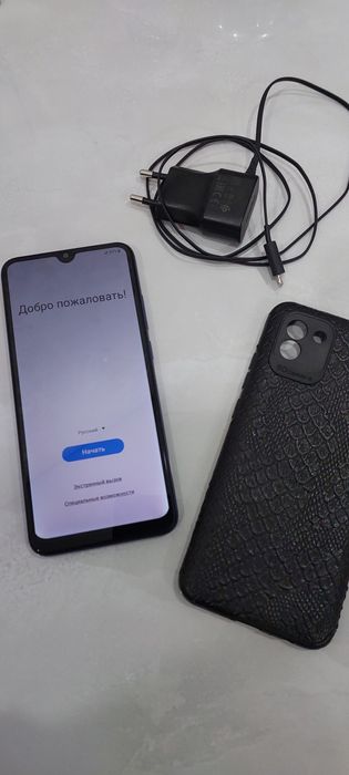 Продам телефон самсунг