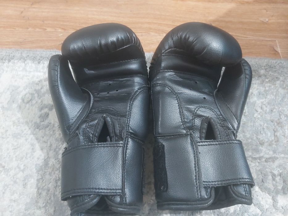 Боксерские перчатки детские