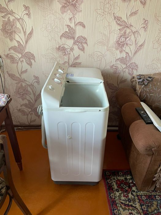 Продам стиральную машинку
