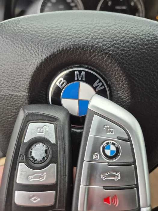 Copiere chei auto Deblocare auto Chei Auto Pierdute
