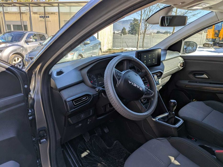 Dacia Jogger 2024 | Benzină+GPL| 43.000 km| + cauciucuri iarna/vara