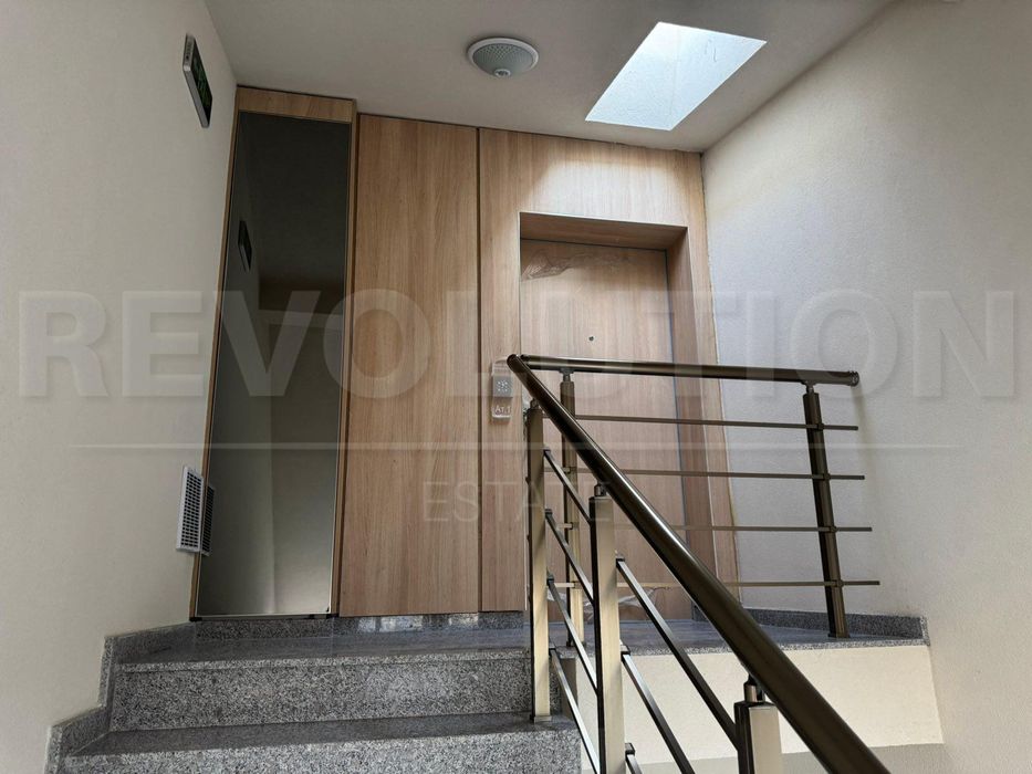 Продава се Четиристаен апартамент в София, Лозенец - 150 кв.м за 3198 €/кв.м - Снимка #12