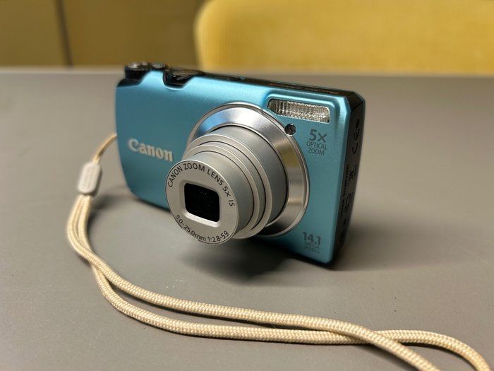 Canon PowerShot A3200 IS