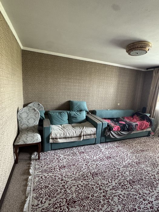 продам 2 комнатную квартиру