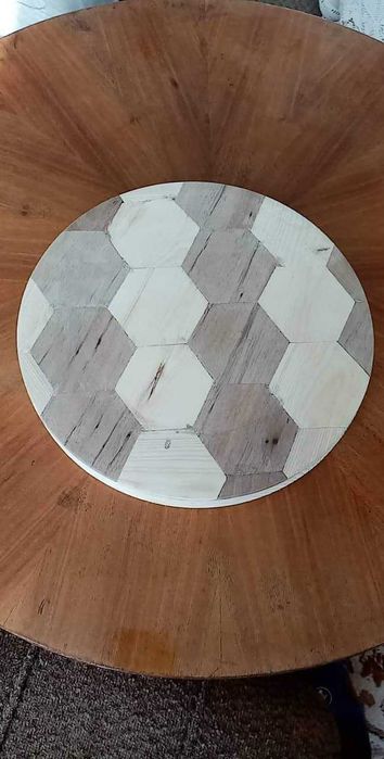 Продавам дървена дъска за рязане