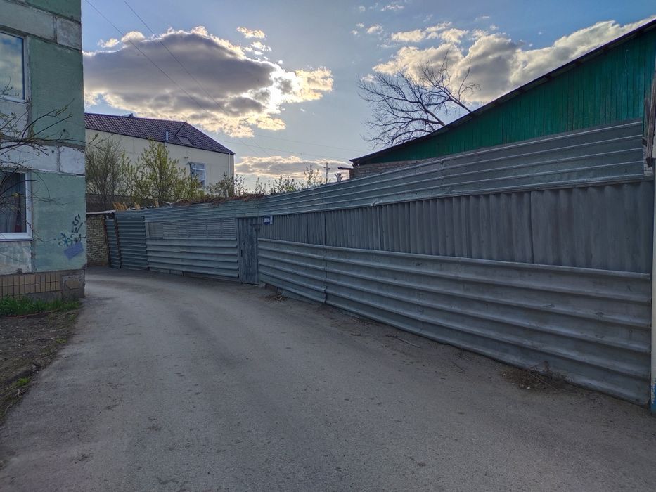 Продаем участок с домом