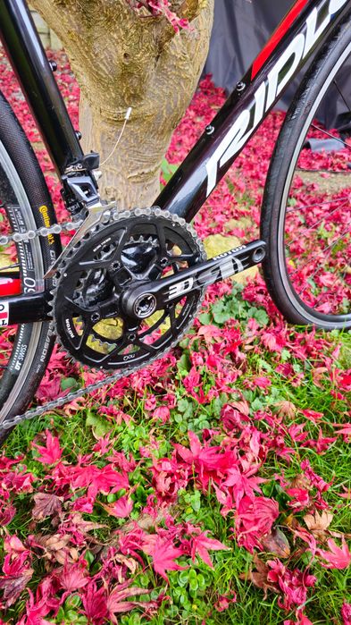 Карбонов шосеен велосипед Ridley Fenix SL