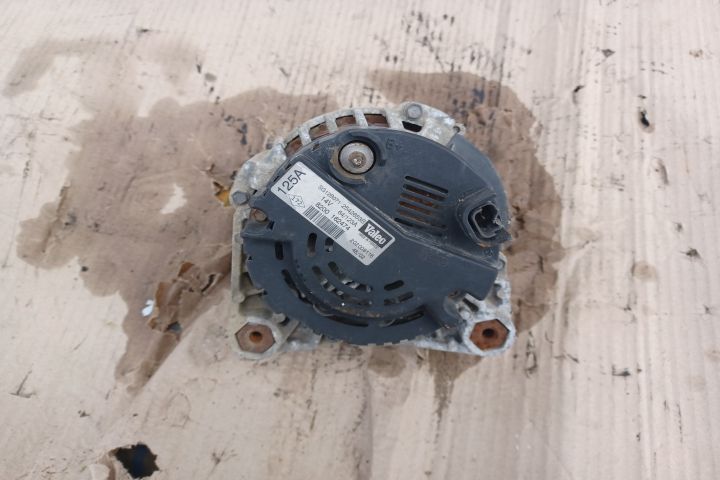 ALTERNATOR 1.9 DCI Renault Laguna  seria