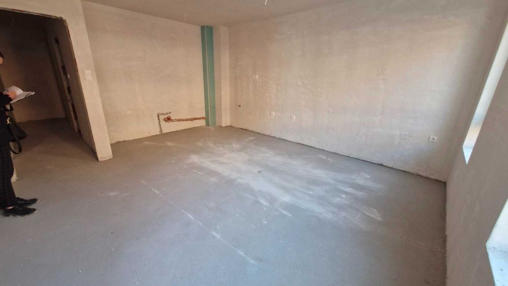 Дава се под наем Двустаен апартамент в Пловдив, Остромила - 74 кв.м за 97000 € - Снимка #3