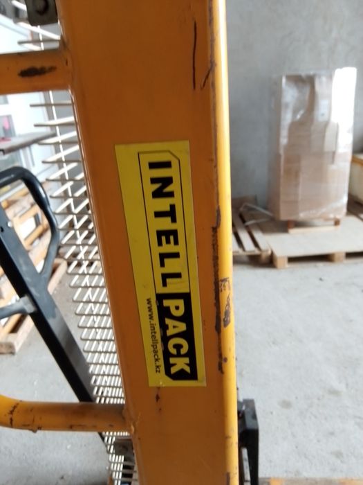 Штабелёр    ручная