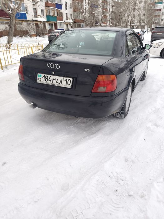 Продам Аudi A4 1995года