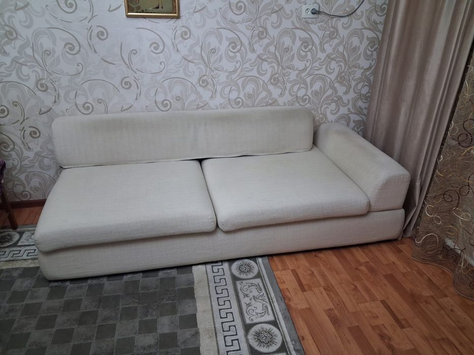 Диван для гостинной
