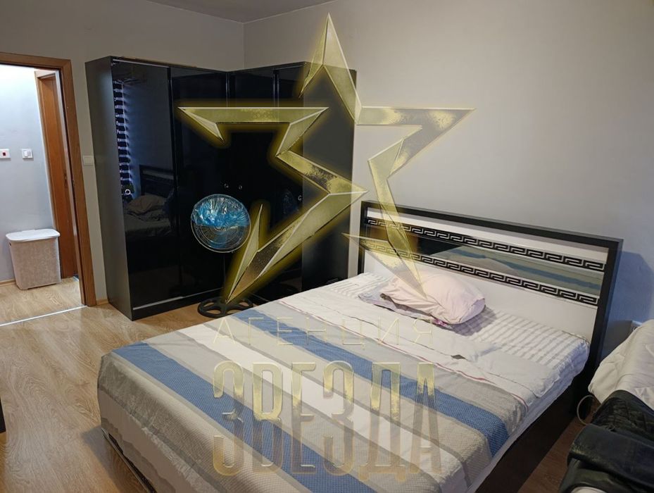 Продава се Двустаен апартамент в Пловдив, Гагарин - 78 кв.м за 1047 €/кв.м - Снимка #4