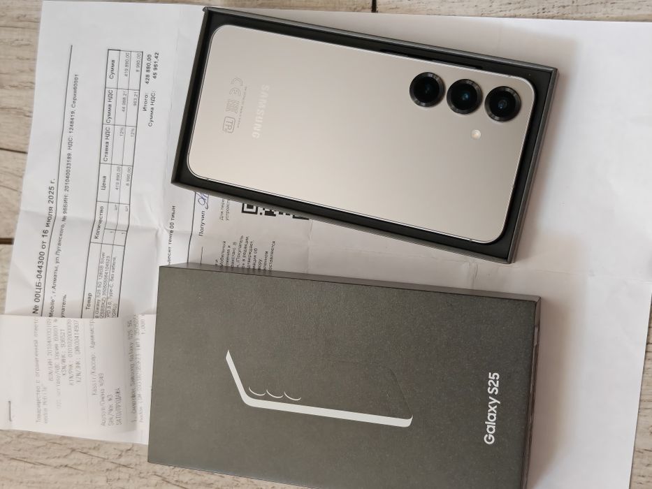 Samsung S25 128 gb Ram 12 5G EAC