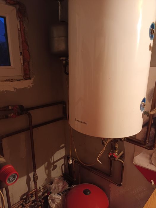 Vand centrala pe lemne