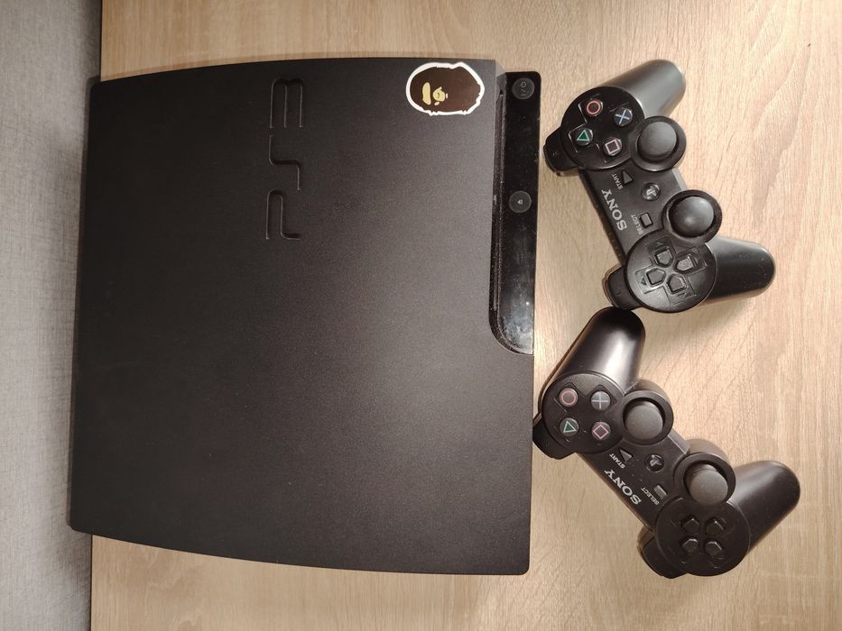 PlayStation 3 игровая консоль