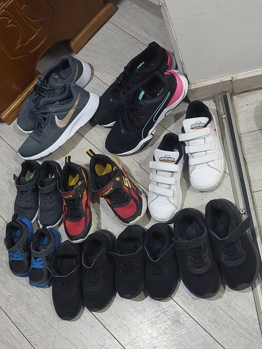 Adidasi Nike  Tanjun Puma Adidas,Schekers originali