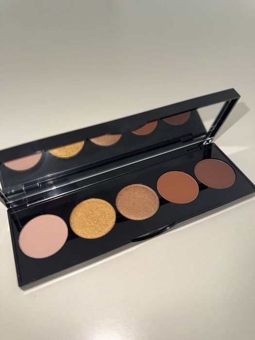 Bobbi Brown палитра за очи