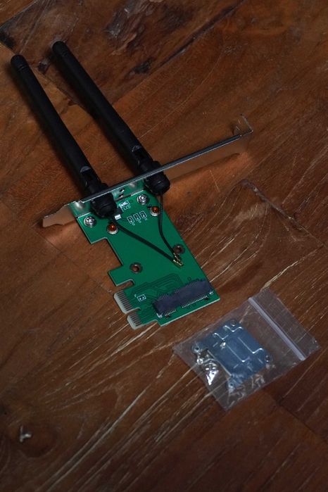 Adaptor Mini PCIe la PCIe x1 WiFi + 2 Antene 6dBi IPEX1/U.FL