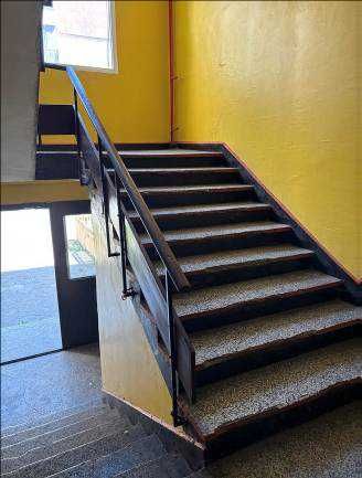 Продава се Едностаен апартамент в София, Люлин 1 - 26 кв.м за 2616 €/кв.м - Снимка #2