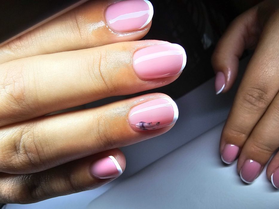 Unghii cu gel Braila Manichiura/pedichiura