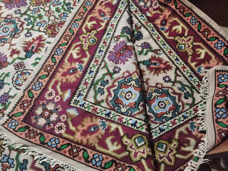 Уникален ръчно тъкан котленски килим-1970 година
