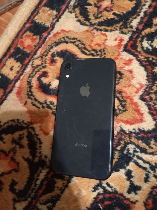 Обменяю айфон хр