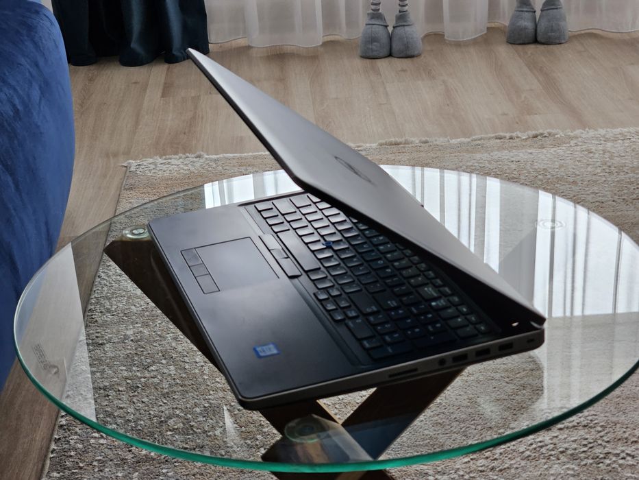 Laptop i7 Workstation Dell Precision 7510 USB-C  Thunderbolt + Cadou