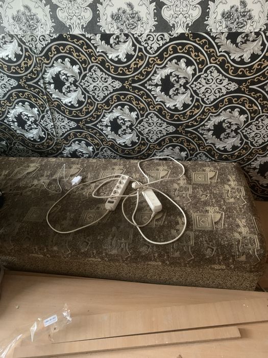 Диван бесплатно забирайте самовывоз