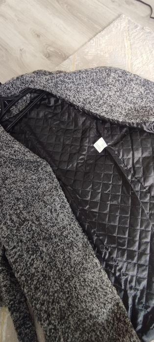 Продам красивое пальто