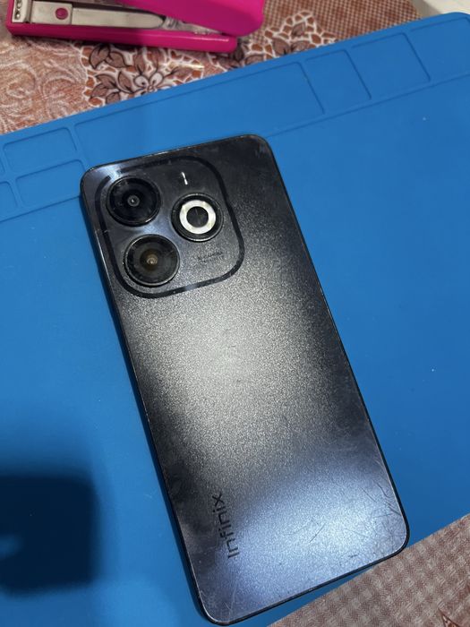 Смартфон infinix smart 8