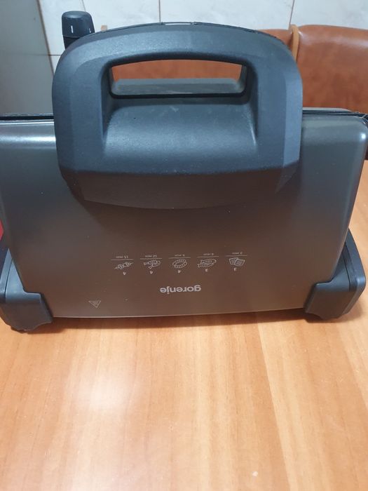 Vând gratar gorenje