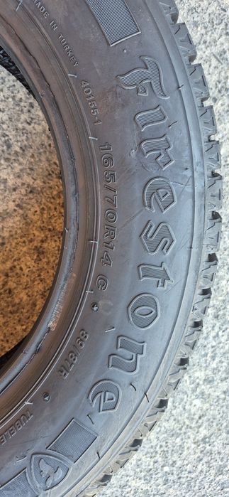 4 anvelope iarna ca noi Firestone 165/70/14C.Pretul este pe bucata.