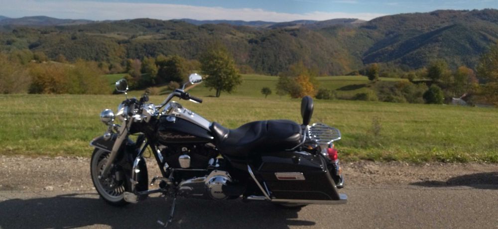 De vanzare Harley Davidson Road King FLHR din 2012