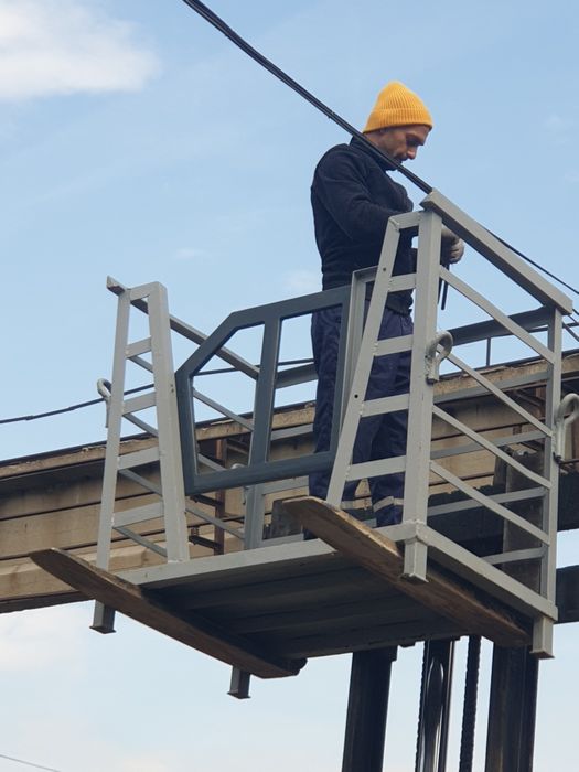 Кранов кош за хора