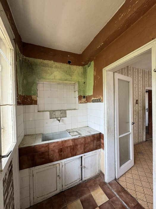 Продава се Тристаен апартамент в Бургас, Възраждане - 77 кв.м за 1949 €/кв.м - Снимка #8