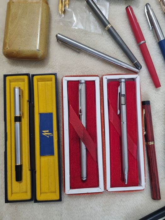 schimb vand colectie stilouri vechi in iasin