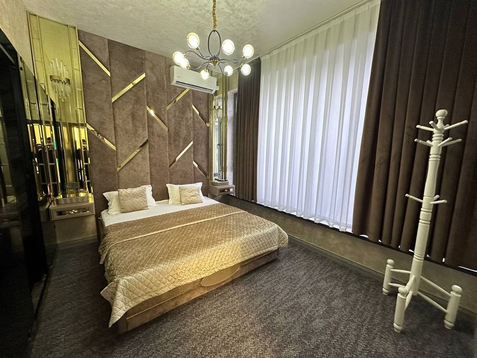 Оила ва Дўстлар учун Carat Luxury  Чорбогда жойлашган