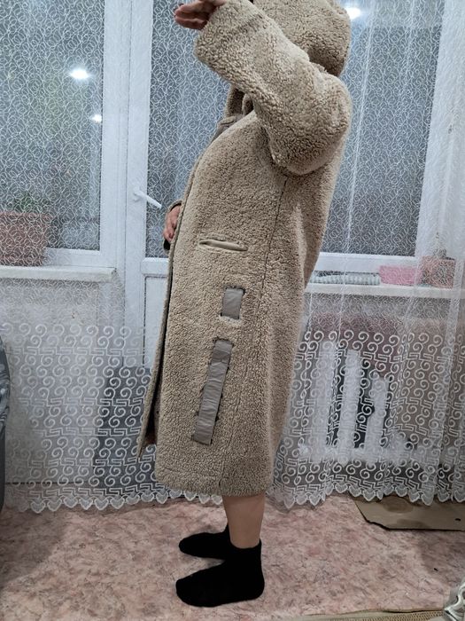 Зимняя одежда . Дубленка