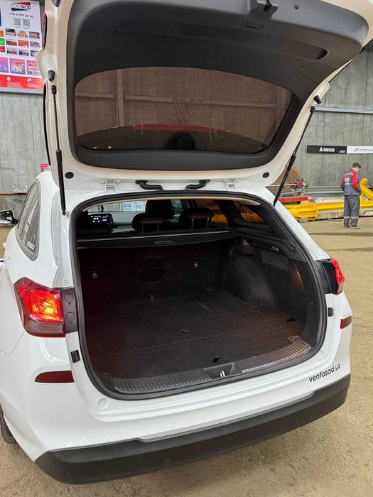 Продается Hyundai i30 2022 года в отличном состоянии