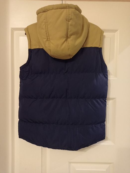 Жилетка Безрукавка Futurino