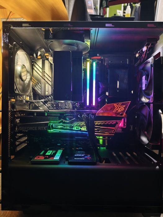 INNO3D GEFORCE RTX™ 3070 ICHILL X3 8 GB
Product
C30703-08D6X-1710VA38H