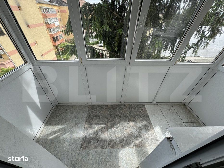 Apartament 3 camere , 67mp , zona Mercur Cetate — fotografia 3