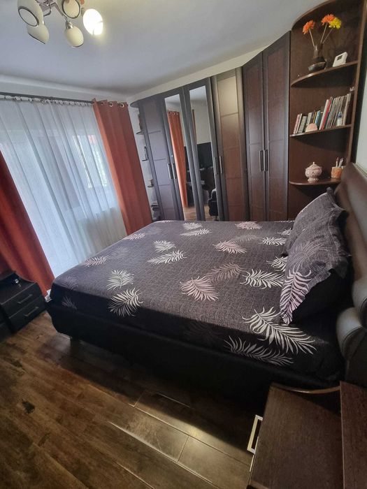 Vând apartament cu 2 camere Apahida