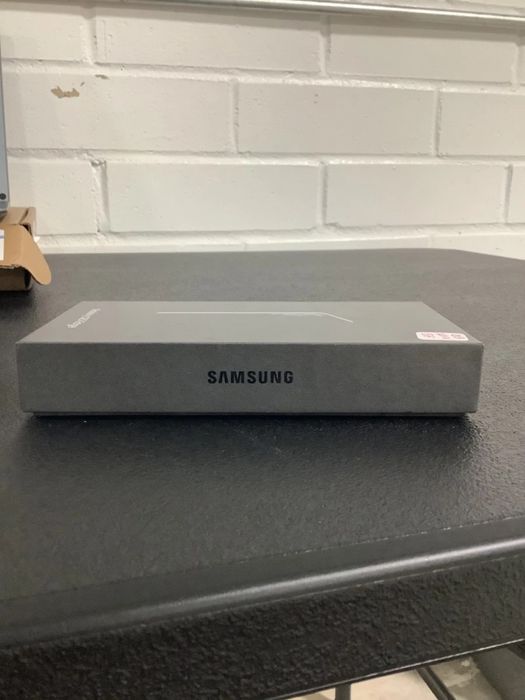 Yengi masla Samsung Galaxy S25 Edge 1 - dona keb qoldi masla hali