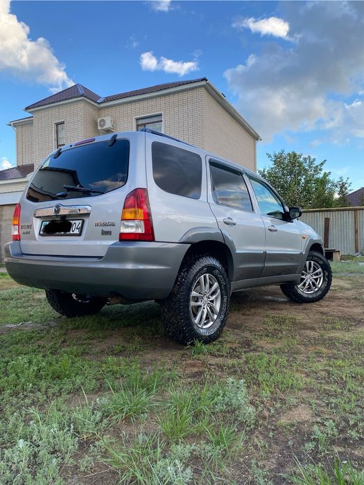 Продам Mazda Tribute